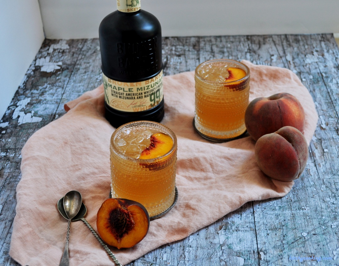 Peach Sun Tea: The Perfect Summer Sip!